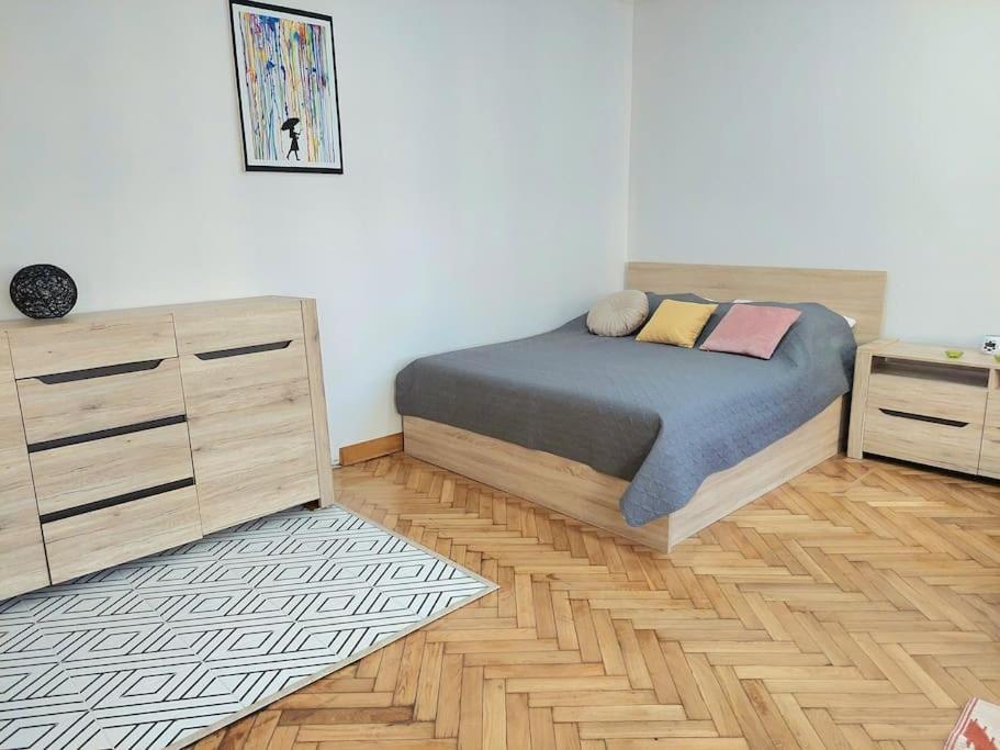 Domin Domin Apartment Czestochowa Ngoại thất bức ảnh